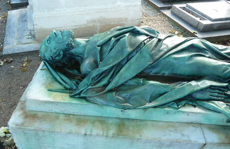 Illustration 4 : Gisant en bronze de Godefroi Cavaignac, du sculpteur François Rude. Cimetière de Montmartre